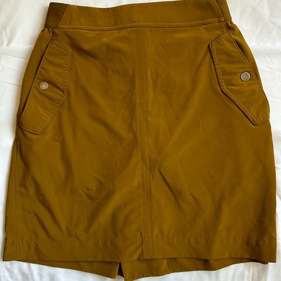 Athleta Vienna Cargo Skort - Picture 1 of 4